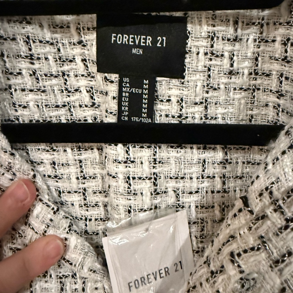 Forever 21 Black and White Tweed Blazer - Picture 4 of 5